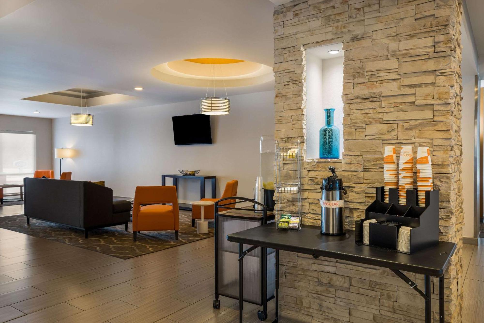 Comfort Suites Denham Springs Kültér fotó